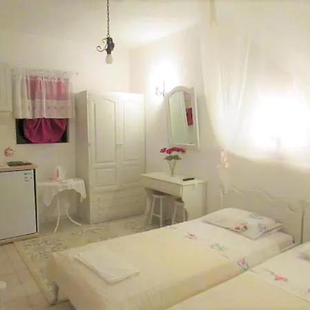 Apartment Castellino Zwillingsstudios 1 *